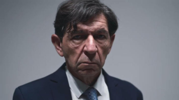 "Εκτός Ύλης" Reloaded