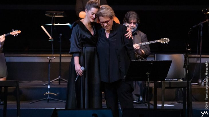 Δήμητρα Γαλάνη και Νατάσσα Μποφίλιου ερμηνεύουν τραγούδια του Τσιτσάνη στο ΜΜΘ