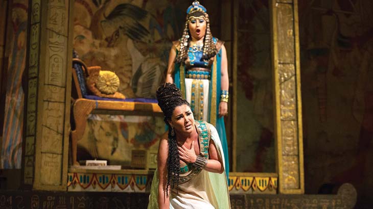 Giuseppe Verdi: Η Aida σε Μαγνητοσκόπηση