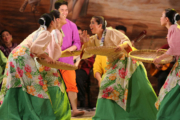 Παραδοσιακοί Φιλιππινέζικοι Χοροί στο Μέγαρο Μουσικής Θεσσαλονίκης