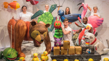 Μία Κάμπια Πολύ Πεινασμένη