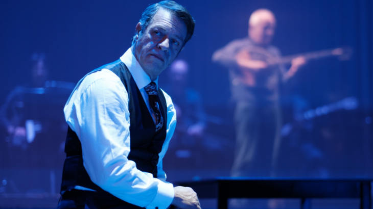 Τα Πήρες Όλα κι Έφυγες – Η Ζωή του Στράτου Διονυσίου