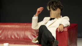 Θεατρικό Έργο «Cry»